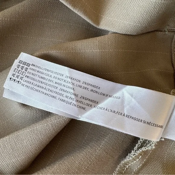 NWOT En Saison Arden Pleated Mini Skirt - Taupe Ecru - Size Medium - Picture 7 of 7